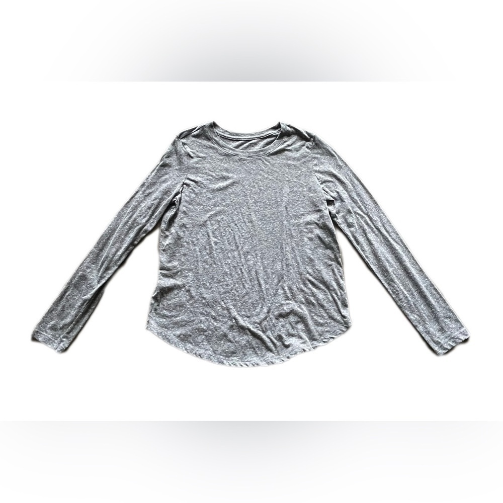 SO Favorite Crew Gray Long Sleeve Shirt Juniors Medium